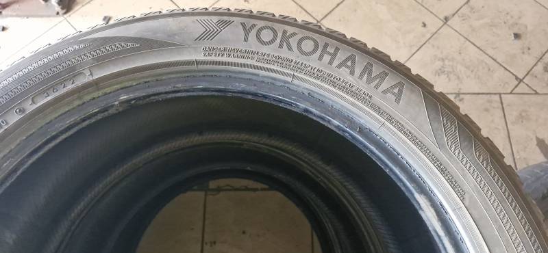 Sprzedam zestaw opon zimowych 4 sztuki 235/55 r.20