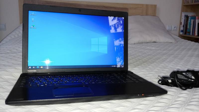 Toshiba SATELLITE C50-A-11J/4G/240GB SSD