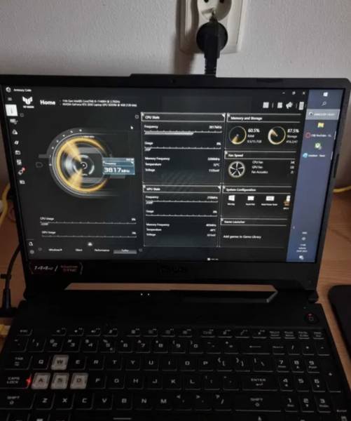 Sprzedam laptop