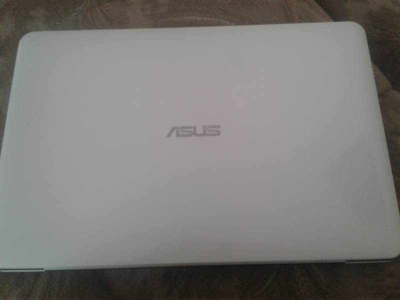 Asus X555L