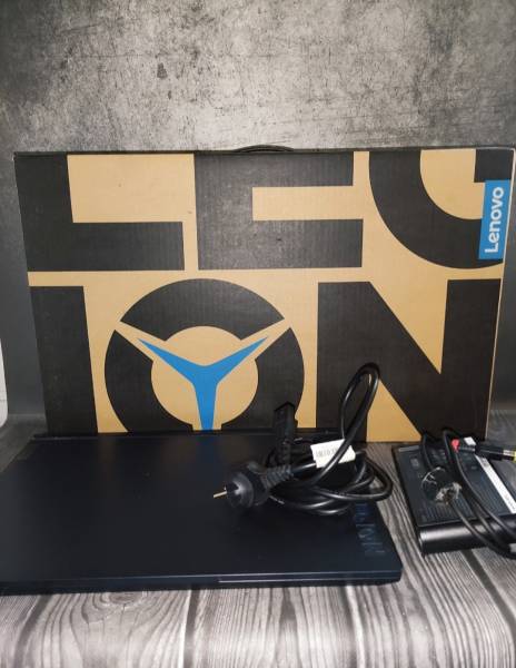 Lenovo Legion 5 RTX 3060 Ryzen 7 5800 H