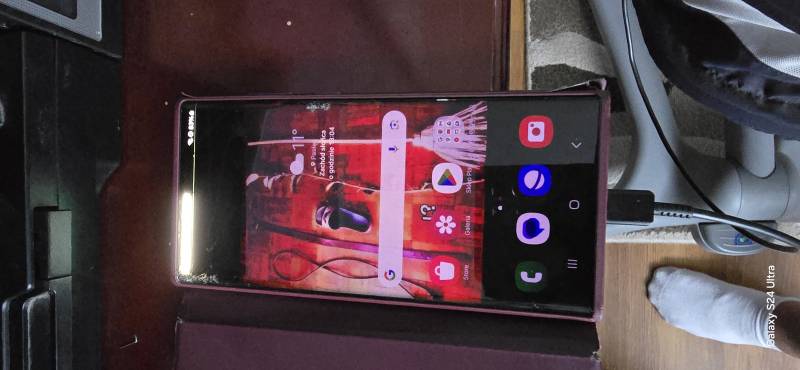 Sprzedam uszkodzony tel s22 ultra 128 gb